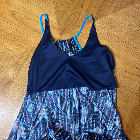 LOVE J Tank Top - Picture 8 of 8